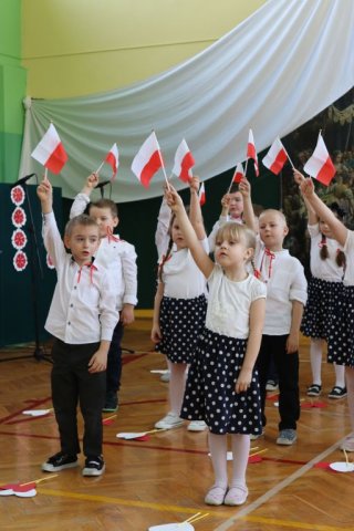 b_1024_768_0_00_images_2023_2024_WYDARZENIA_3maja_439204213_899744621953487_1184507633711731704_n